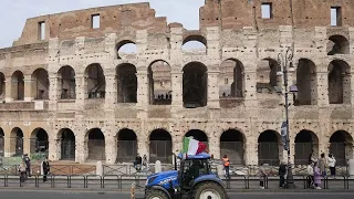 Protesta agricoltori: trattori al Colosseo e delegazione da Meloni in attesa di Sanremo