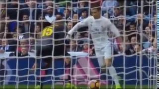 Ronaldo AMAZING! Elastico Nutmeg vs Espanyol ( Feb 18th, 2017)