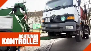 Abschleppen XXL: Schrott-LKW wird aus dem Verkehr gezogen! | Achtung Kontrolle | Kabel Eins