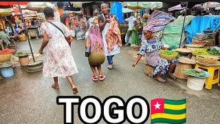 Typical weekend in TOGO 🇹🇬, cooking famous Togolese salad, and visiting the local markets.