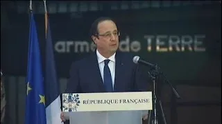 Centrafrique: Hommage de François Hollande aux deux soldats tués - 11/12