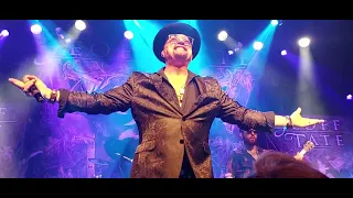 Geoff Tate (Queensryche) - Walk in the shadows, opening.