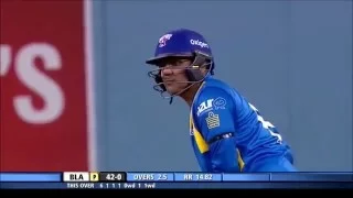 Sehwag sings 'Tu jaane na' and hits a six