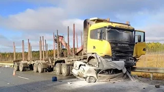 Фура смяла легковушку в ХМАО: погиб вахтовик из Перми