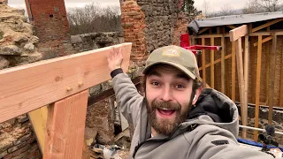 2 parts of the roof are up, but I'm taking it down...