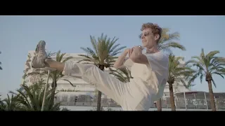 Lost Frequencies ft. The NGHBRS - Like I Love You (Official Music Video)