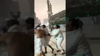 إعصار مكة 🌪..  مشاهد رهيبة ❗ mecca's storm