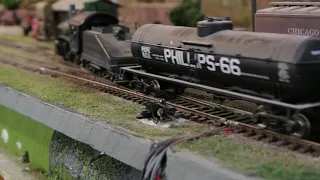 Steam locomotive switching some costumers .Rivarossi HO  scale  0-4-0