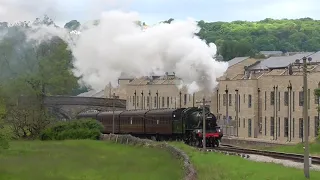 78022 on Oxenhope Straight at 12:09 pm on Sunday29th May 2022.