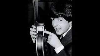 Another proof - Paul McCartney died in 1966 - Billy Shears surprised by the song list on the guitar.