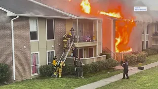 Firefighters rescue children from large apartment fire in Texas City