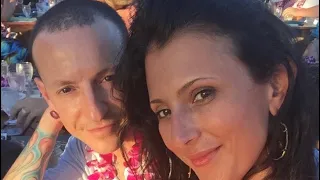 Talinda Bennington talks about Chester Bennington (+ mental health)