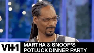 Martha Claims Grilled Cheese Gets Your Freak On | Martha & Snoop's Potluck Dinner Party