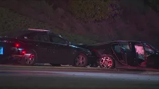 2 suspects on the run after injuring police officer in Cobb County chase