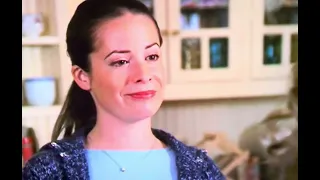 Piper and Phoebe talk about Prue being gone-Charmed