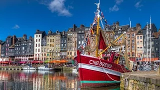 Honfleur city tour, France