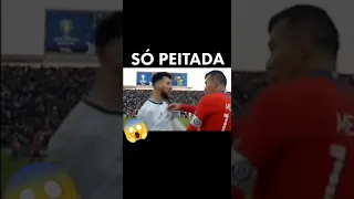 Só Peitada de Messi Pra Cima do Medel #shorts