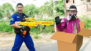 Battle Nerf War: Nerf Salesman & Blue Police Nerf Guns Robbers Group Fighting With Red Assassins