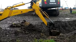 Борекс vs Volvo EC700Cl