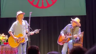 Todd Snider and Ramblin’ Jack Elliot - Muleskinner Blues (Ryman Auditorium, Nashville, TN 9/24/22)