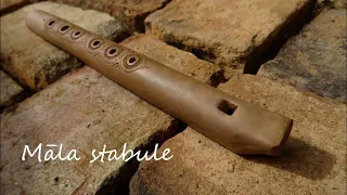 MĀLA STABULE / CLAY FLUTE