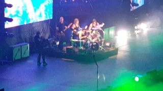 Metallica- Master of puppets lead riff Singapore live