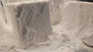 Big blocks crush of baking soda 🤍🎧#asmrbakingsoda #bakingsoda #satisfying #viral ##good #relax