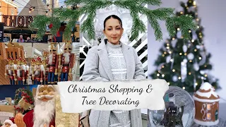 CHRISTMAS SHOPPING & PUTTING UP THE TREE / VLOG