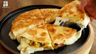 Perfect Breakfast! Cabbage Quesadilla!! Crispy Outside and Delicious Inside!!