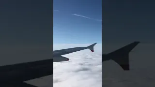 British Airways Airbus A319 Descending into London Heathrow ⛅️ ✈️