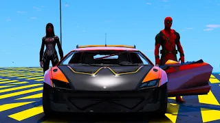 Superhero Cars SpiderMan and Silk Сhallenge GTA V MODS !Штурм Супергероев сложной рампы Кто победит?