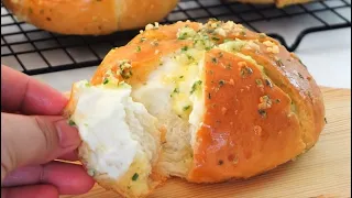 Cream Cheese Garlic Bread Recipe