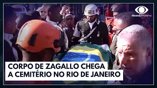 Corpo de Zagallo chega a cemitério no Rio de Janeiro