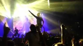 A Day To Remember - Munich 2014 -WHEELCHAIR CROWDSURF + MOSHPIT - Live