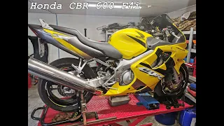 Honda CBR F4i, jak zawsze to samo co w każdym.