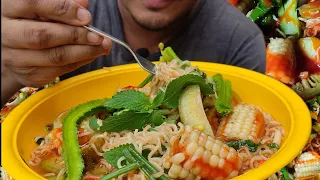you must try out this recipe, this bowl of mix  noodles will make you eat again and again.