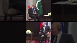 Watch: Vladimir Putin Laughs As Pak PM Struggles With Headphones