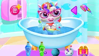 Играем в игру Мой маленький Радужный Единорог 2 Принимает ванну/ Baby rainbow unicorn/Зырики ТВ