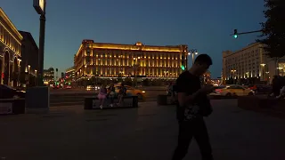 Evening walk on Nikolskaya. Moscow, Russia. 4K