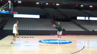 Sabonis and Sabonis - Arvydas and Domantas taking turns shooting