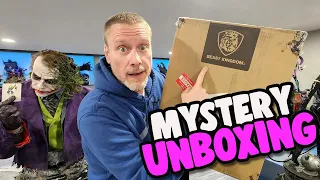 Mystery Statue Unboxing From Beast Kingdom!