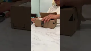 Unboxing rayban sunglasses (colonel)