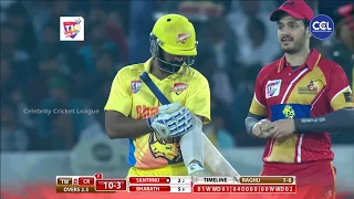 Excellent Throw gets a Crucial Wicket for Telugu Warriors against Chennai Rhinos