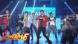 It's Showtime: Dawn, Hashtag boys perform "Kilometro"