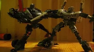 Transformers sideswipe vs sideways stop motion