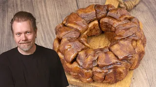 Sourdough Pull-apart Monkey Bread Recipe | Easy Homemade | Foodgeek Baking