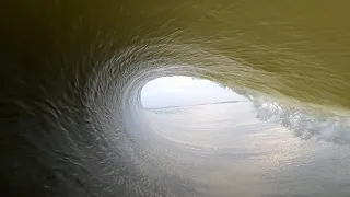 Skeleton bay !!!! 1 wave 7 barrels !!!!