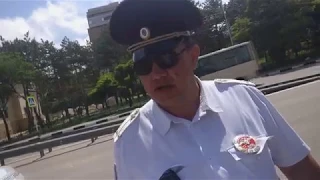 Кисловодск. Сотрудник ГИБДД: "Еб#ло разобью!"