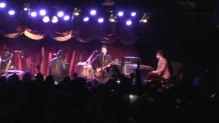 (HD) Soulive w/ Nigel Hall - Everybody Wants to Rule the World - Brooklyn Bowl 3.6.10