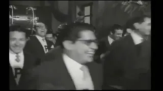 PASO A LA JUVENTUD 1957, TIN TAN